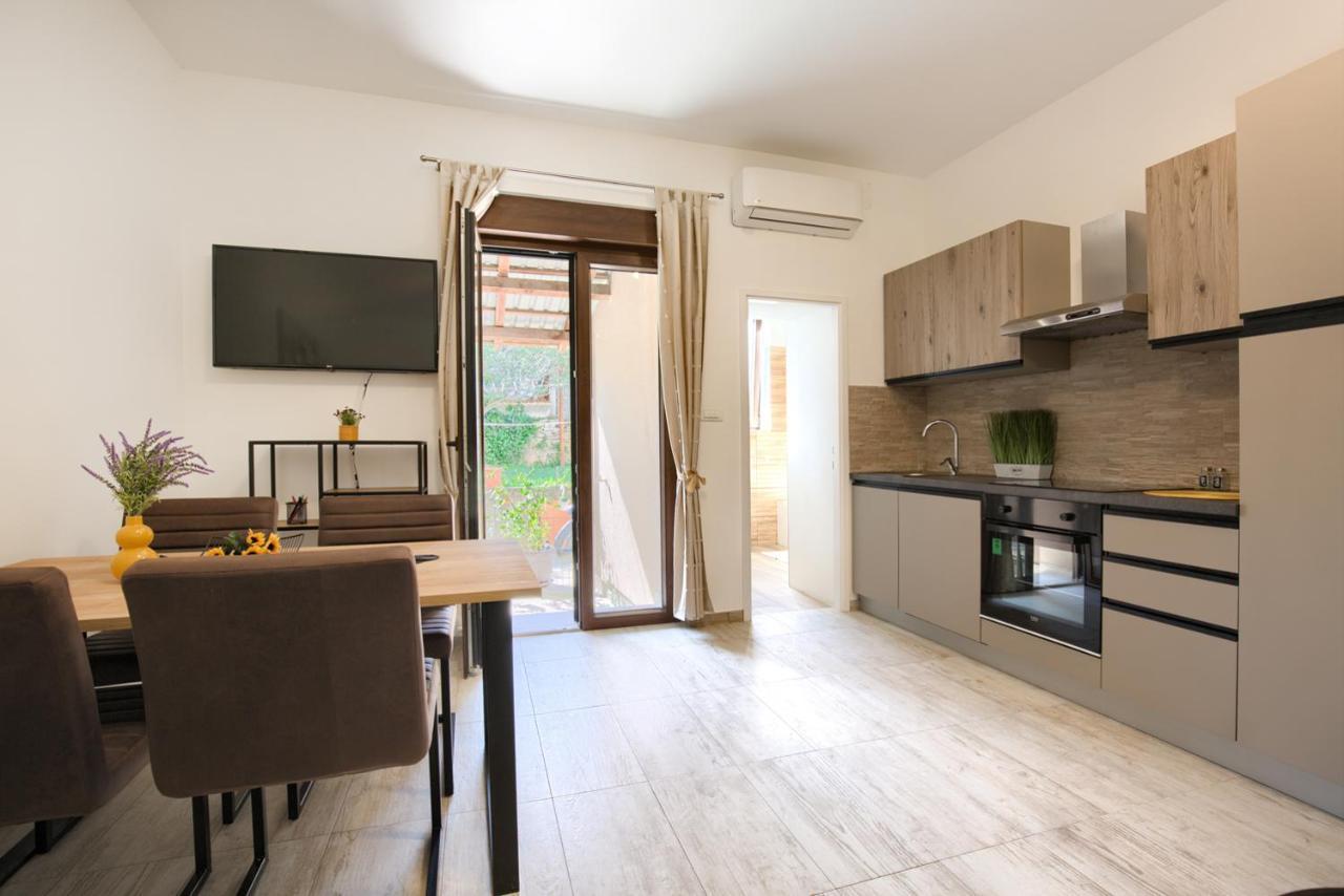Amphitheater 3+2 Modern Apartment With Terrace, Wifi, Netflix Πούλα Εξωτερικό φωτογραφία